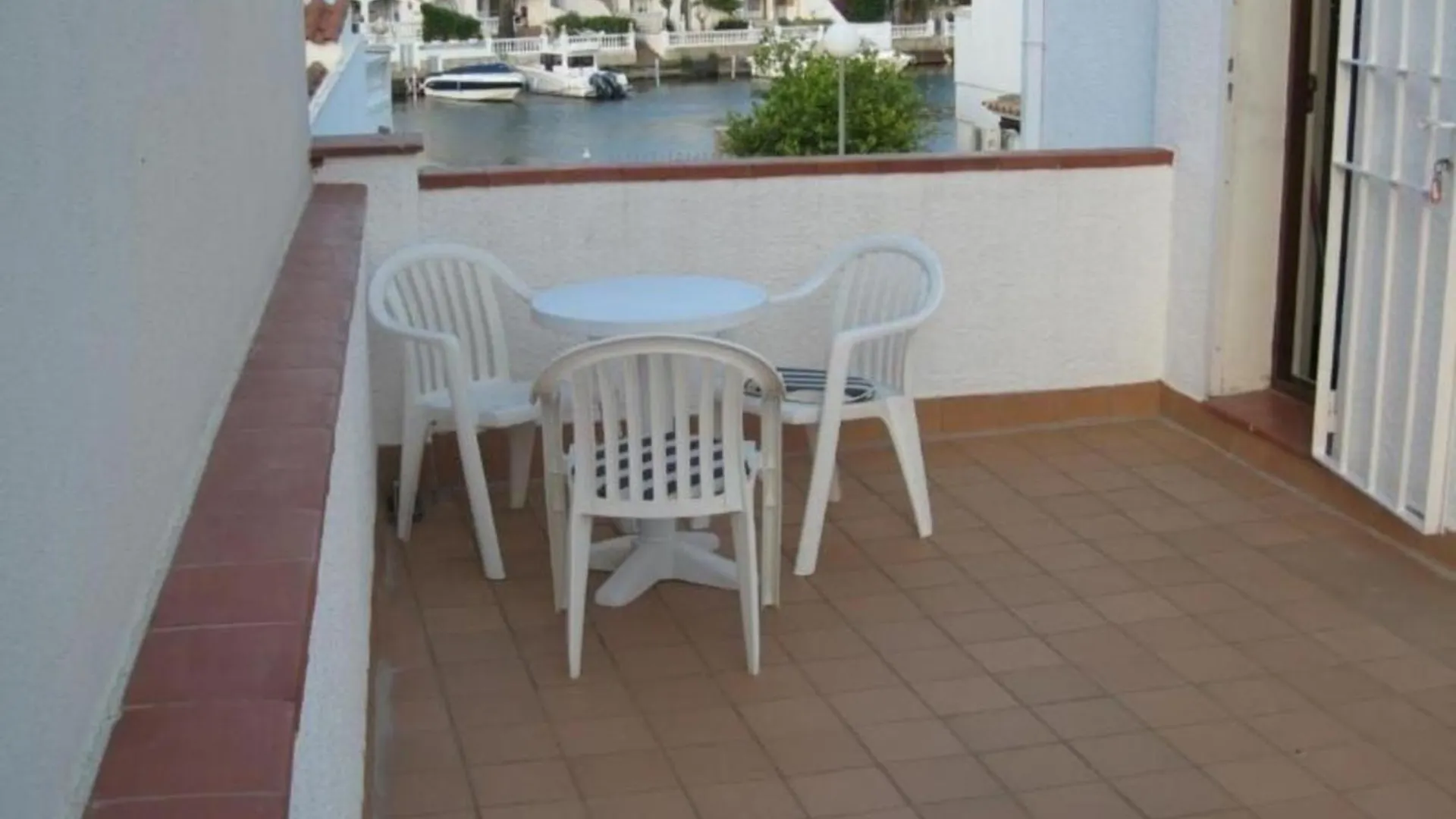 Ferienhaus In Empuriabrava Mit Grill 0*,